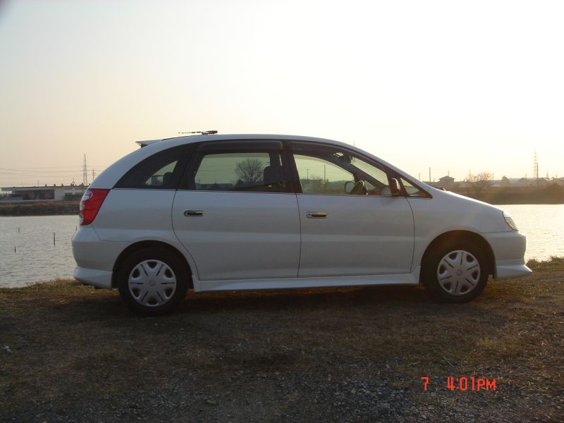 Toyota nadia 1999
