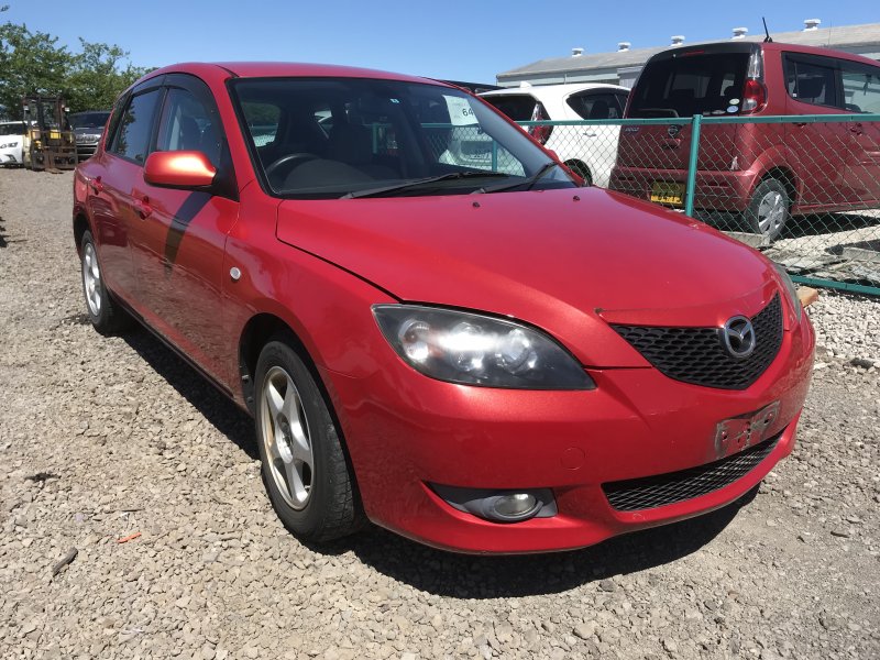 Mazda axela 2005
