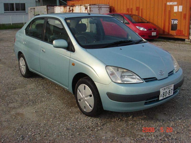 Toyota prius 1999