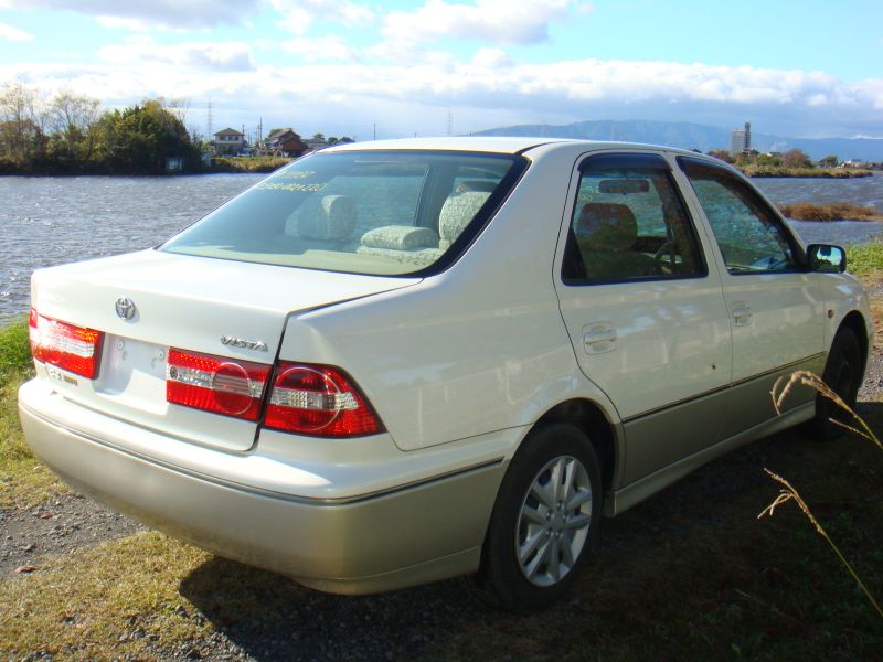 Toyota vista 1999