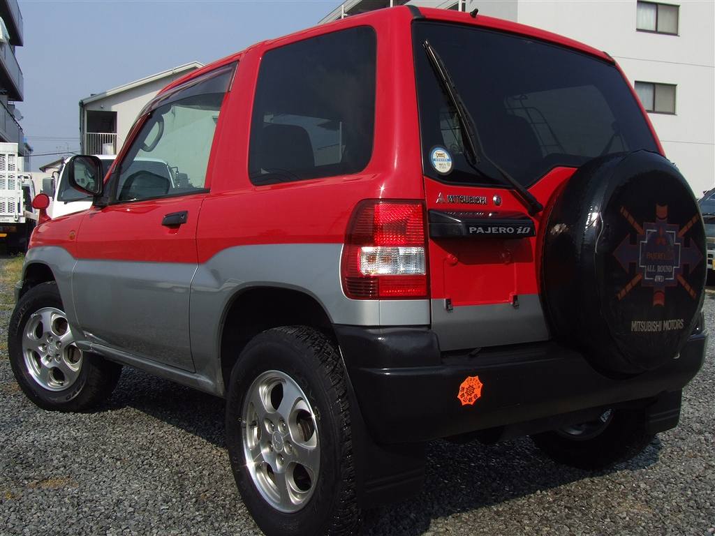 Mitsubishi Pajero IO 4WD ZR, 1999, used for sale