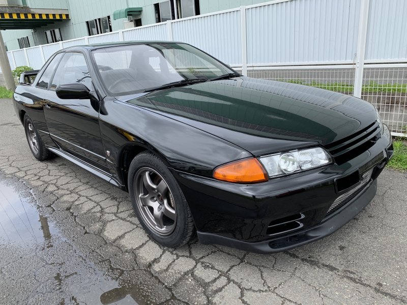Nissan skyline 90