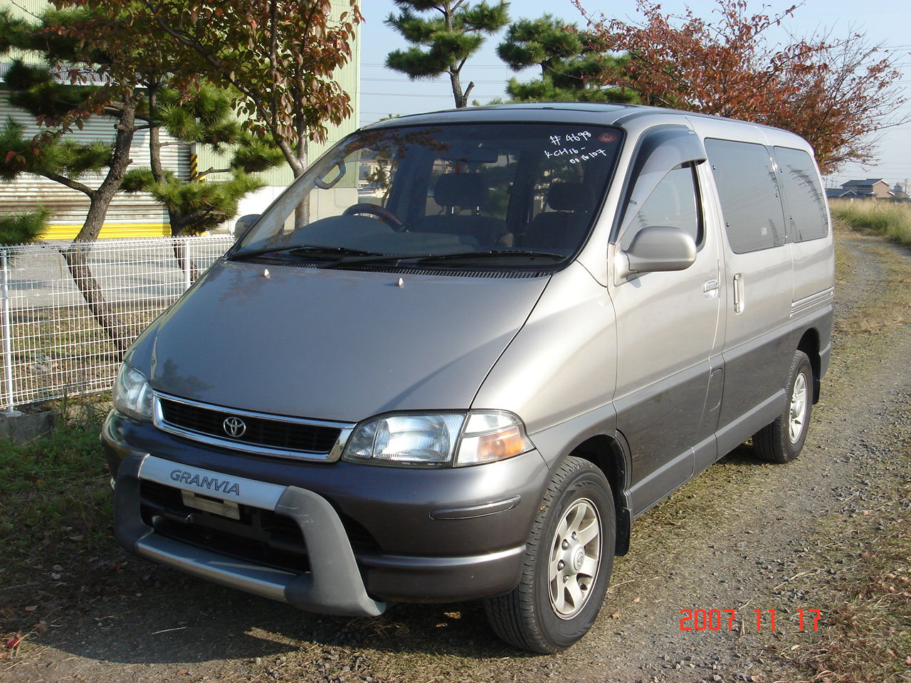 Toyota granvia ii