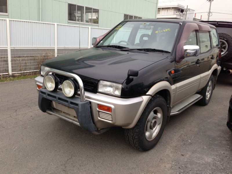Nissan mistral 1995