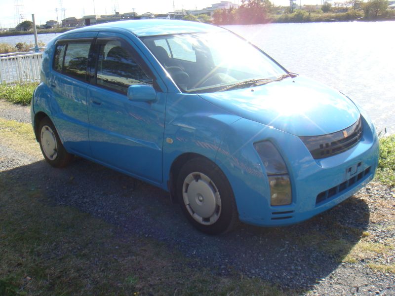 Toyota will cypha 2003