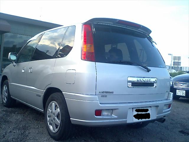 Mitsubishi rvr 2000