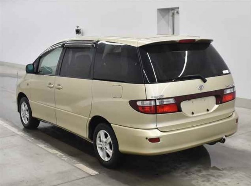 Toyota estima 2001
