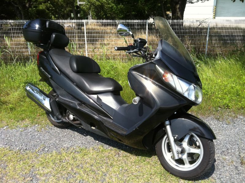 Suzuki burgman skywave 250