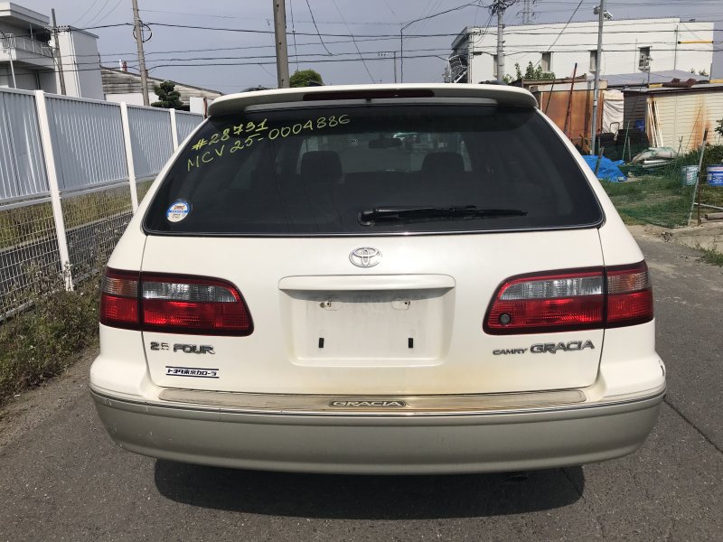 Toyota camry gracia 1997
