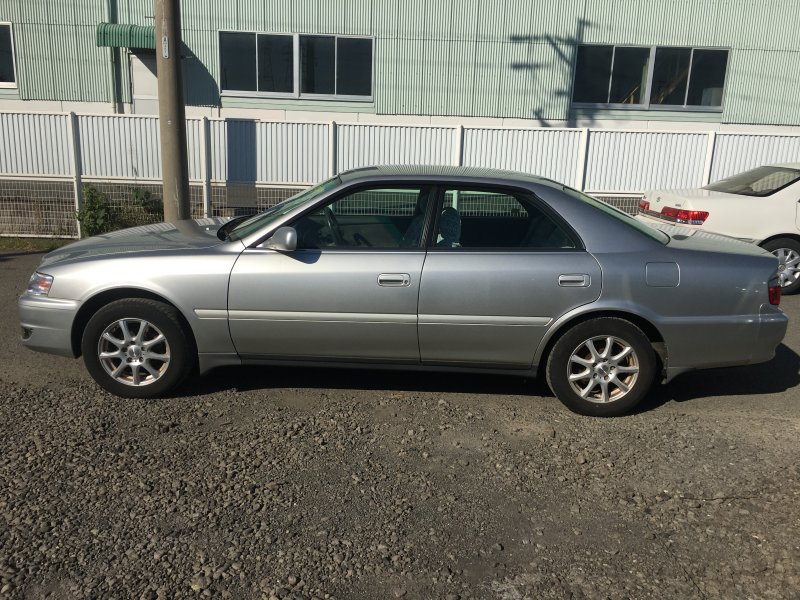 Toyota chaser 2000