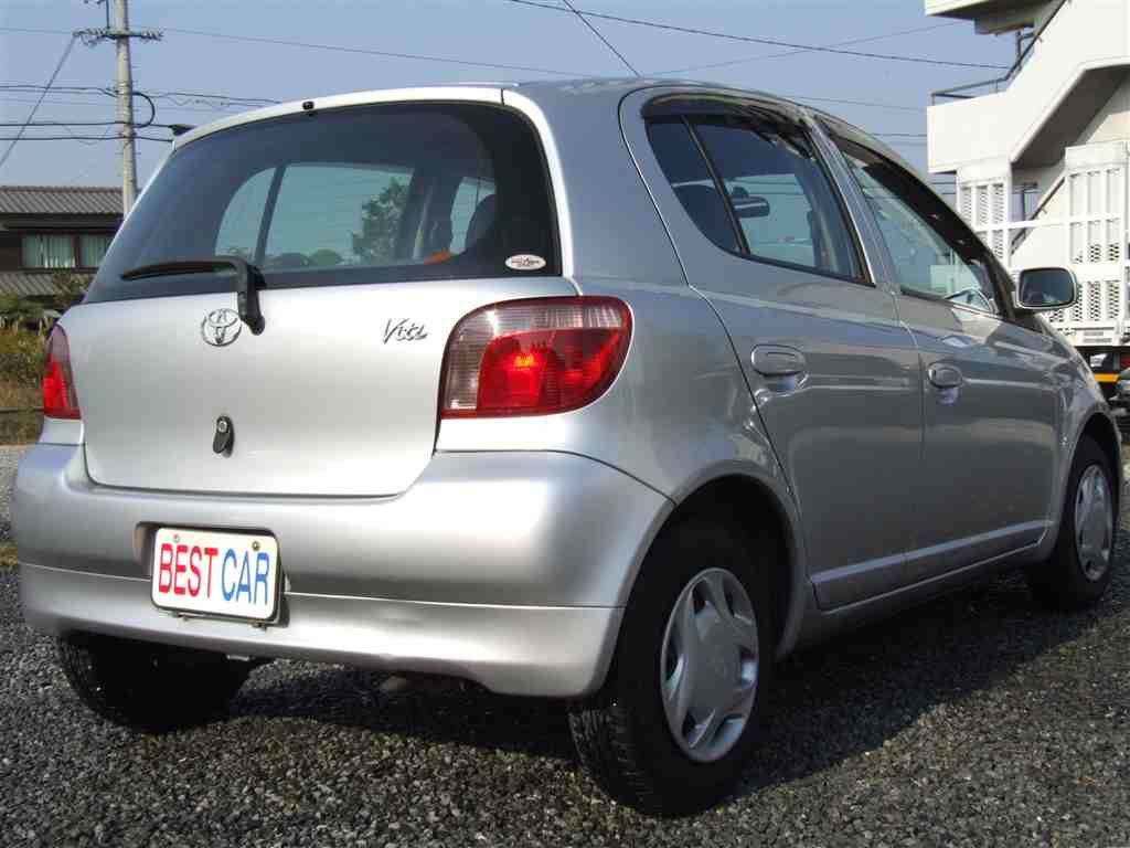 Toyota vitz 1999
