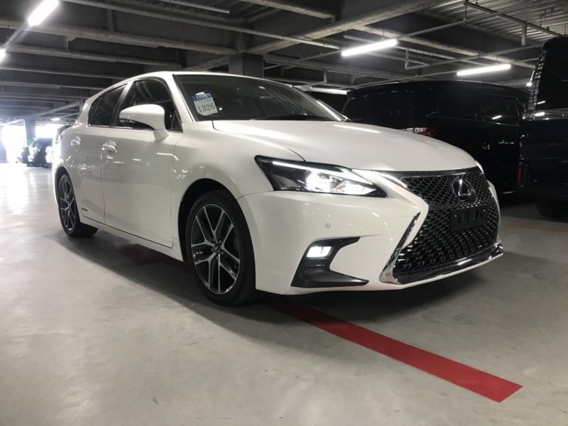 Lexus ct200h Ver. L, 2011, used for sale