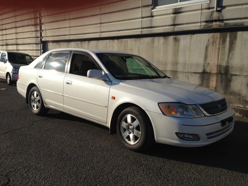 Toyota pronard 2000