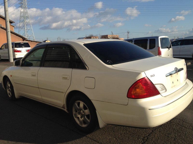 Toyota pronard 2000