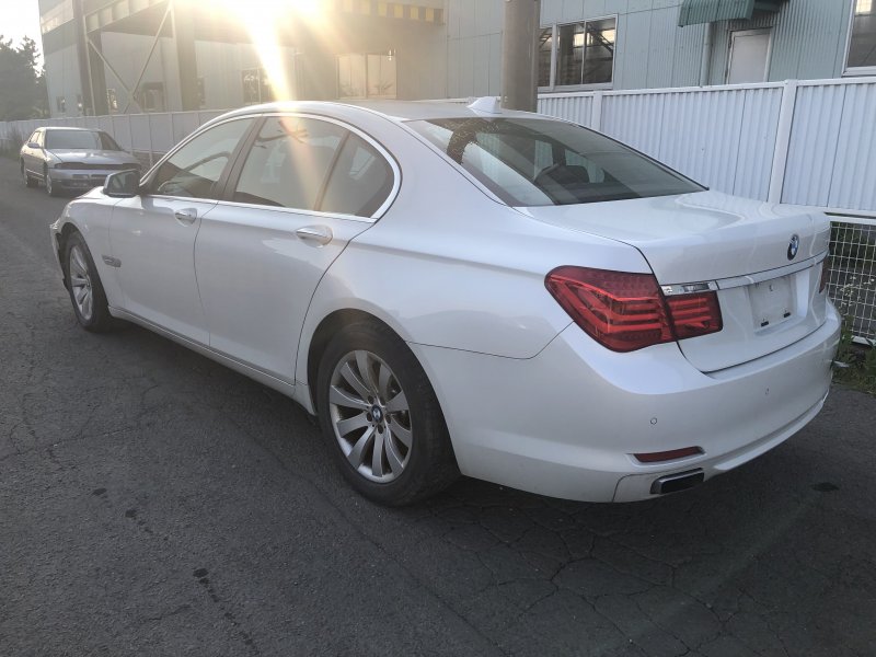 Bmw 740 2009