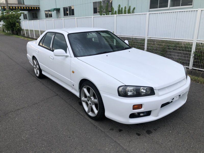 IG1584 1/18 Nissan Skyline 25GT Turbo (ER34) Midnight Purple