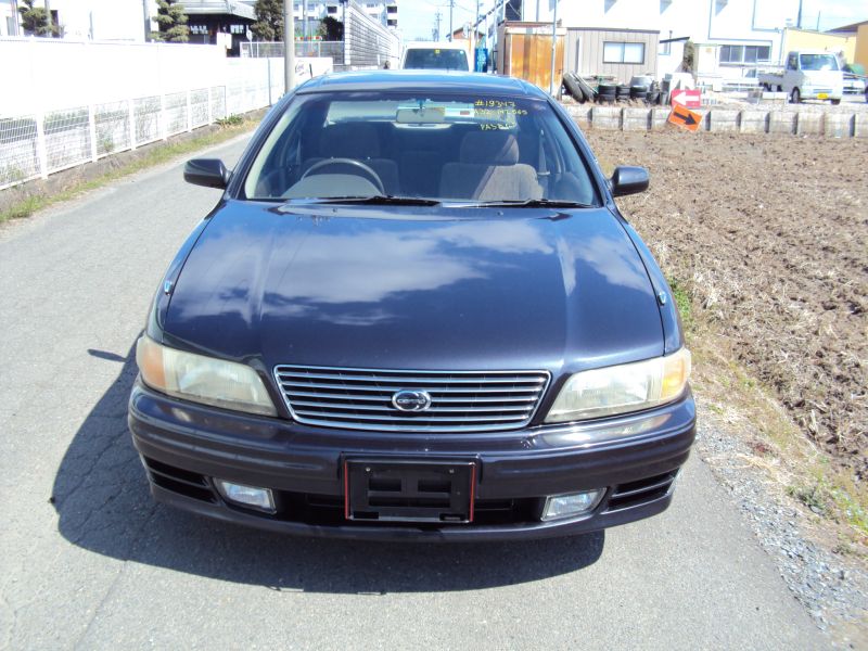Nissan cefiro 1997