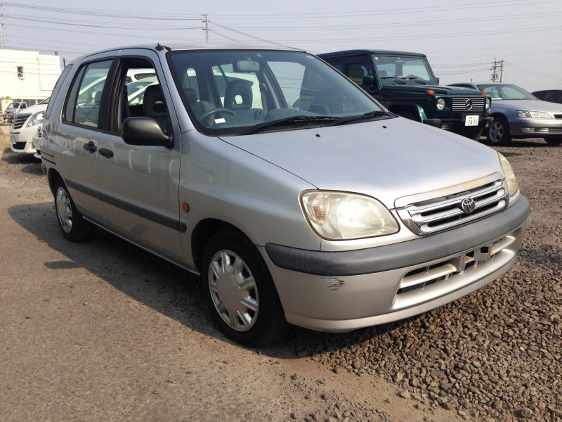 Toyota raum диски