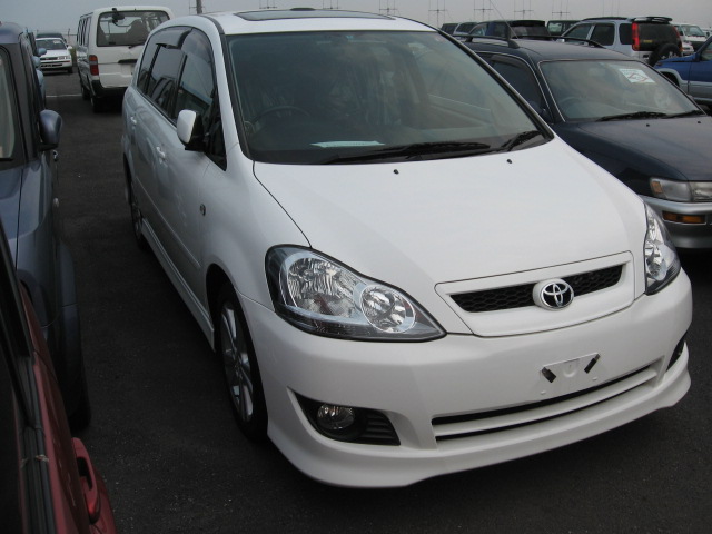 Toyota ipsum 240s
