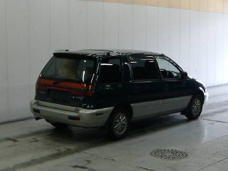 Mitsubishi chariot 1995