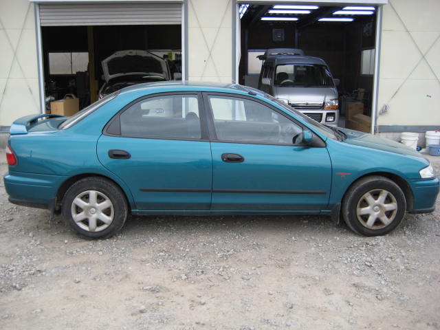 Mazda familia 1997 Mazda familia 1997