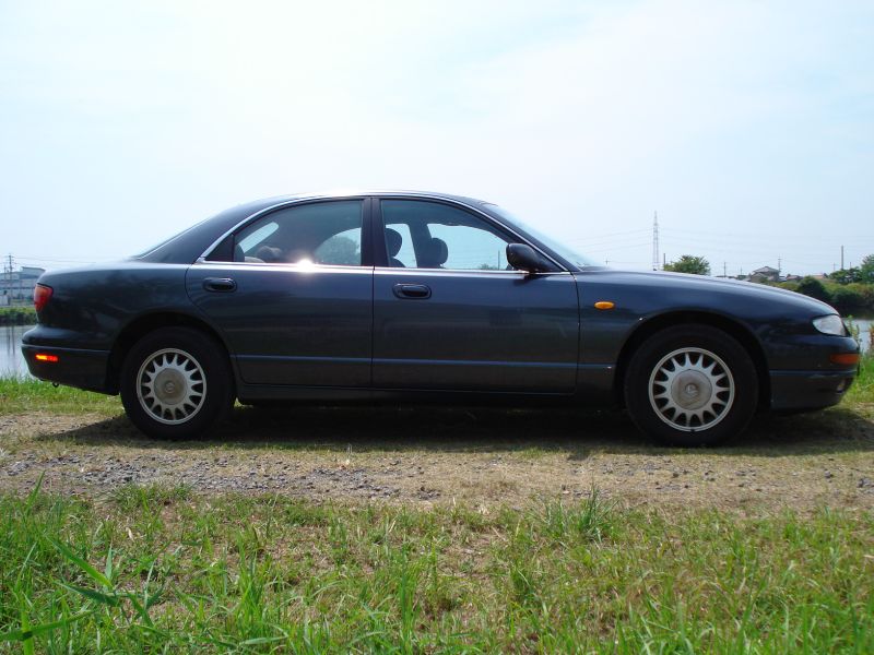 Mazda eunos 800