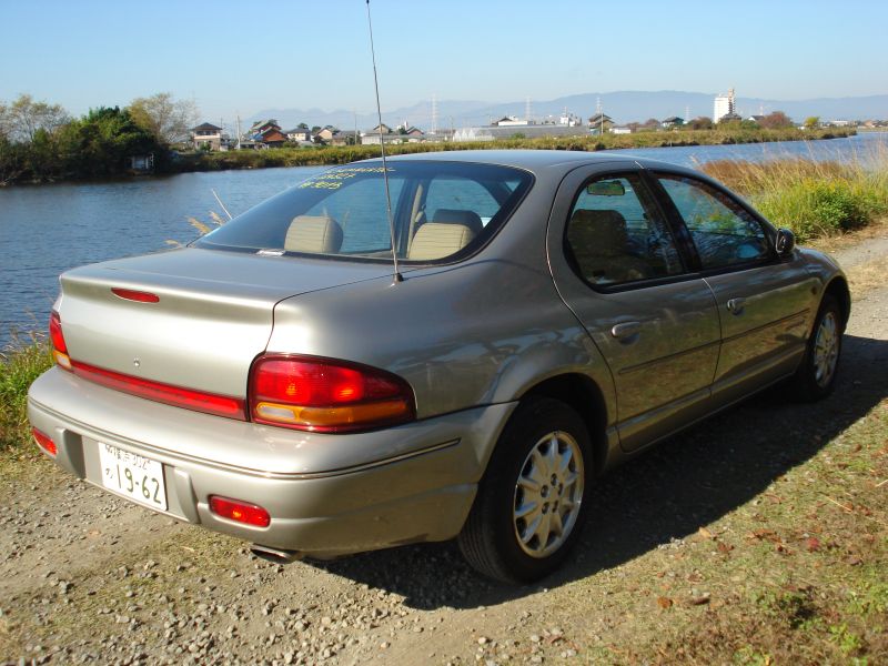 Chrysler stratus 1996