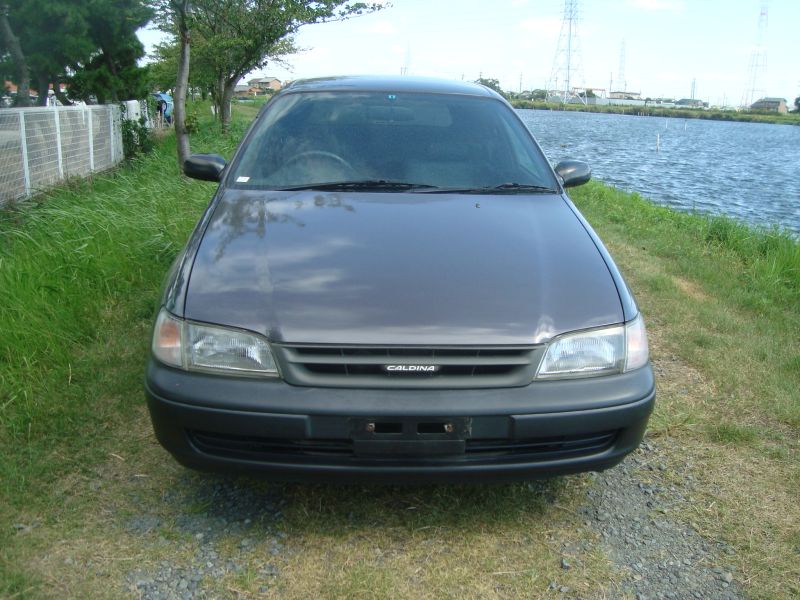 Toyota caldina 2000