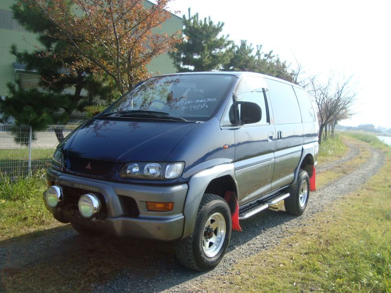 Mitsubishi space gear 4wd