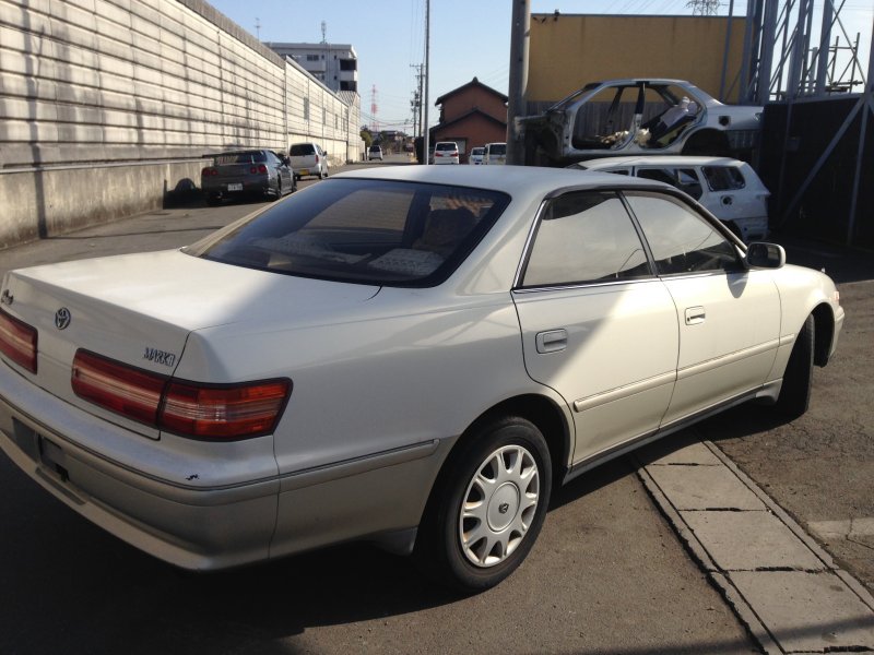 Toyota mark 2 grande