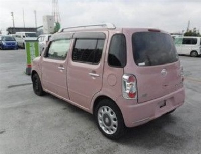 Daihatsu mira cocoa