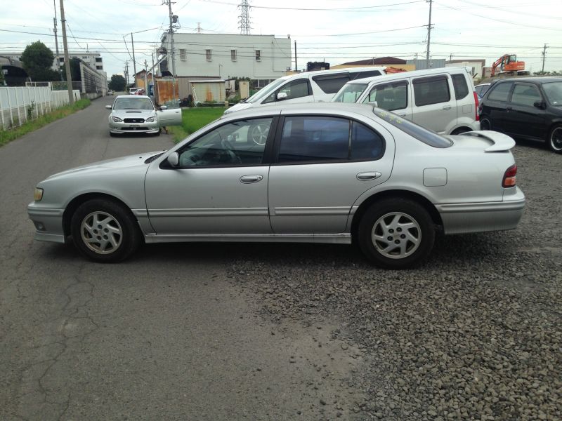 Nissan cefiro 1995
