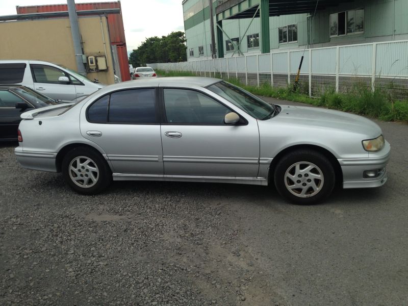 Nissan cefiro 1995