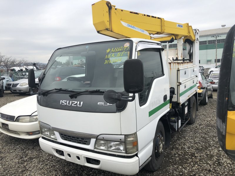 Isuzu elf 3
