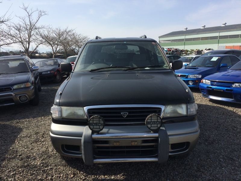 Mazda efini mpv