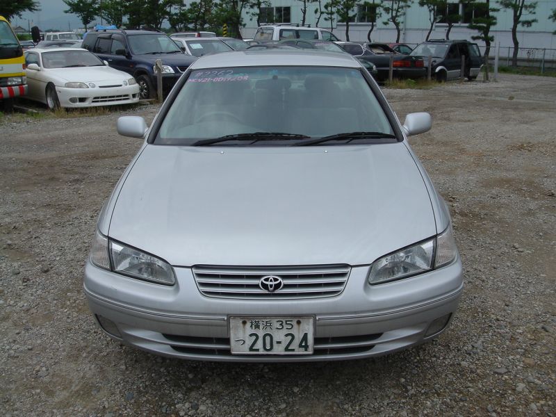 Toyota camry gracia 1997