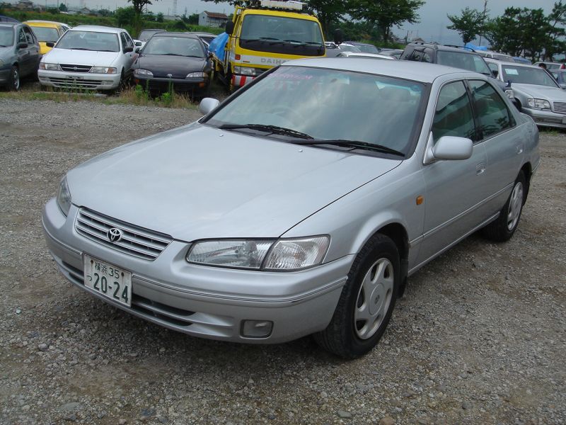 Toyota camry gracia 1997