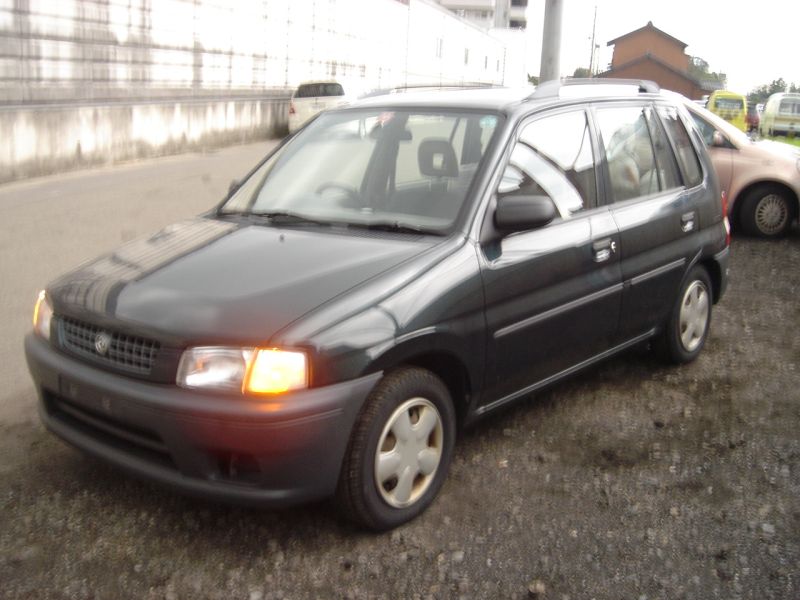Mazda demio 1997