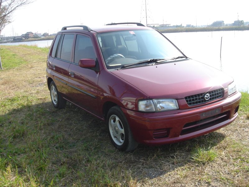 Mazda demio 1997