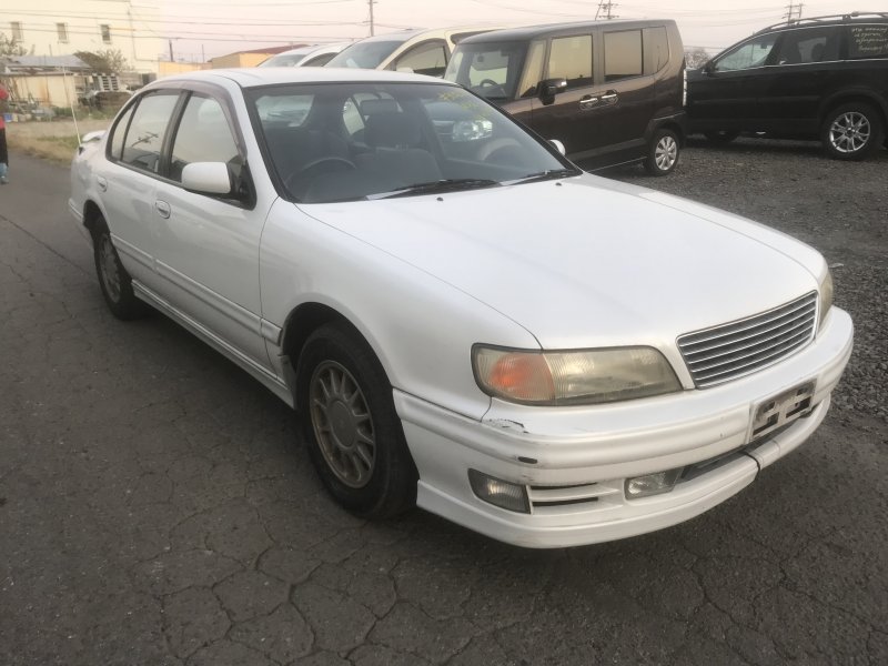 Nissan cefiro 1995