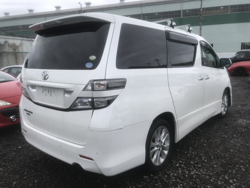Toyota vellfire 2008