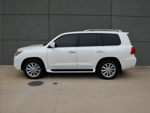 Toyota land cruiser 570 Toyota land cruiser 570