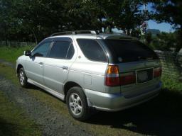 Nissan rnessa 1998