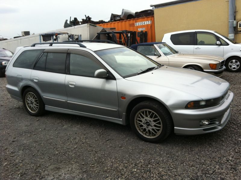 Mitsubishi legnum 1997