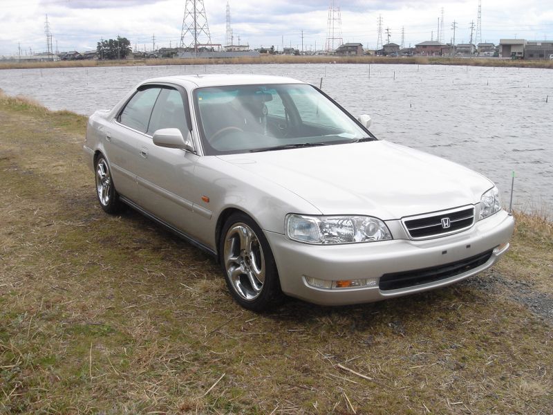 Honda inspire ua2