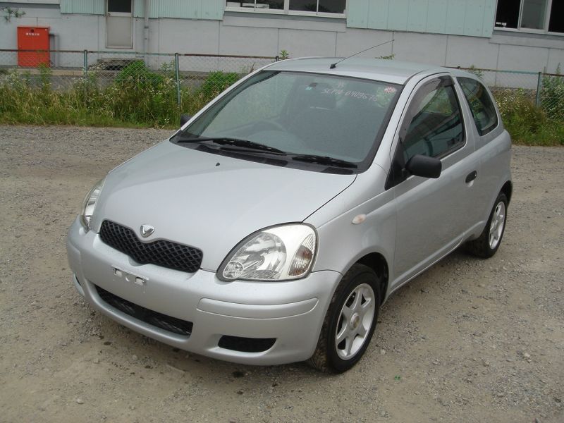Toyota vitz 2002