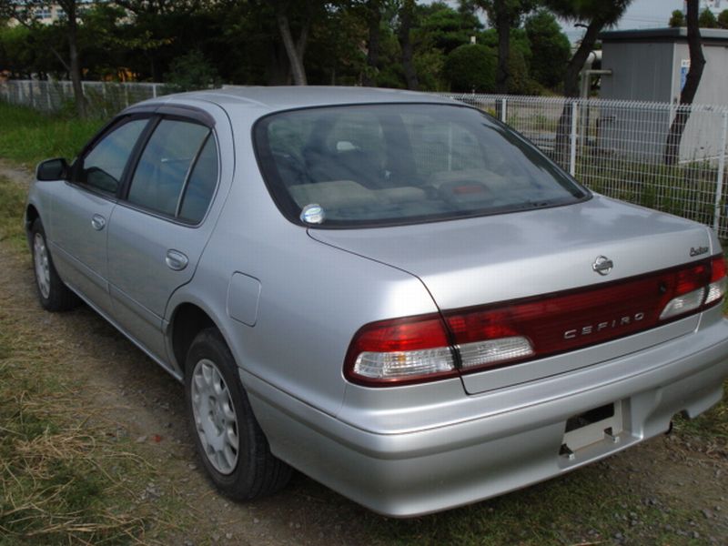 Nissan cefiro 1997