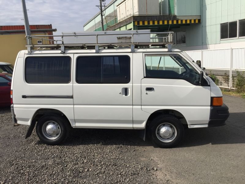Mitsubishi delica 1999