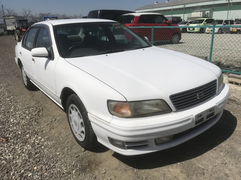 Nissan cefiro 1995
