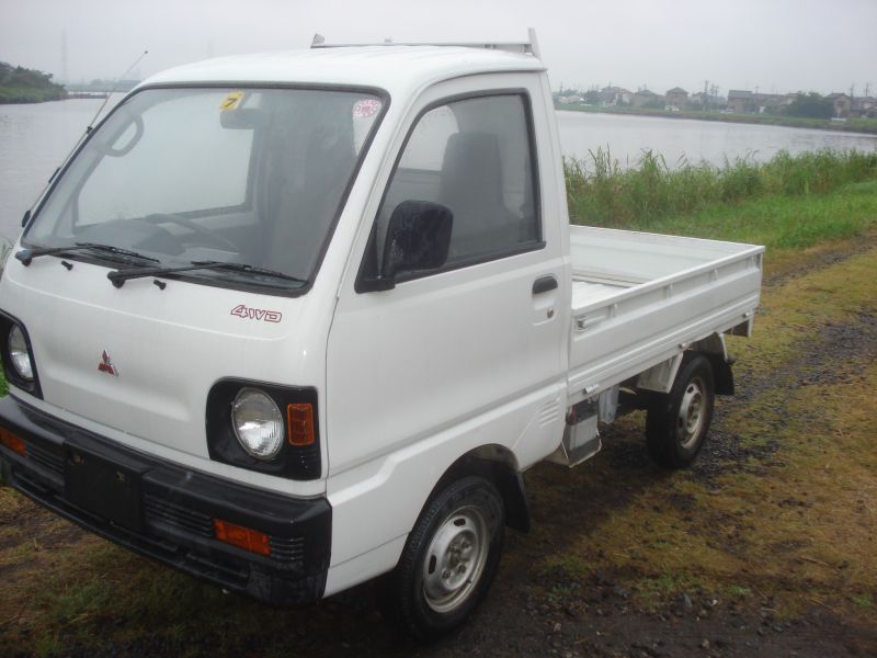Mitsubishi minicab электро